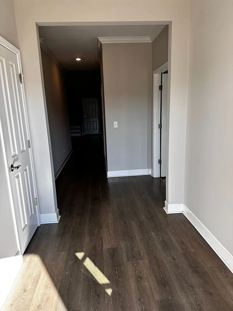 Carothers Farms - Three Bedroom House with 2 Car Garage — Photo 3