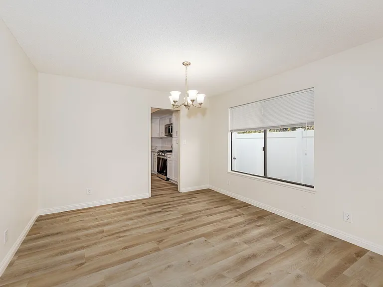 11608 Welebir St — Photo 7