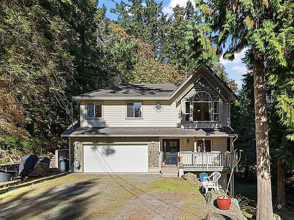 3rd image of 1910 Swartz Bay Rd