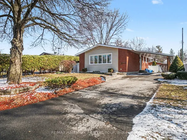 2354 Furby Ave, Ottawa, ON K1G 1E3