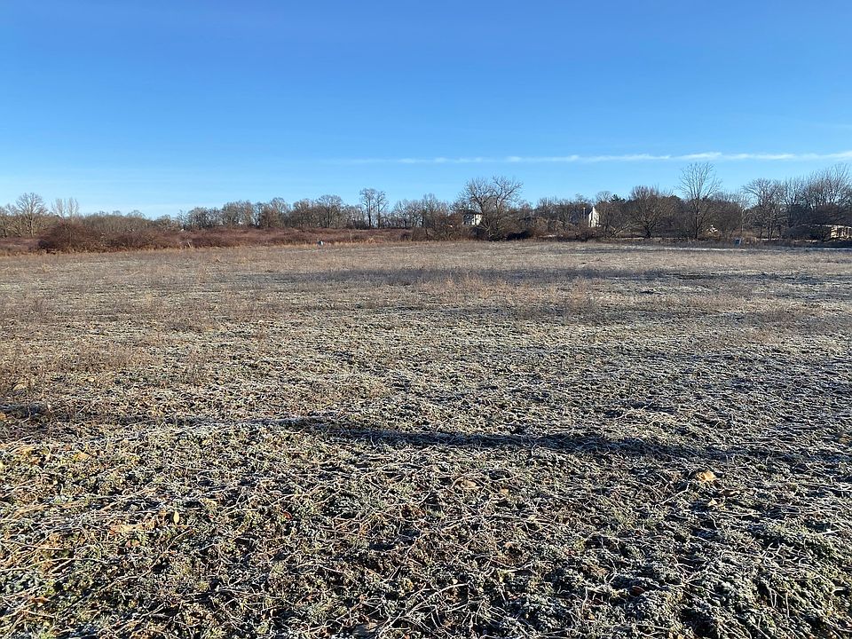 2nd image of 104 Broad St Lot 10