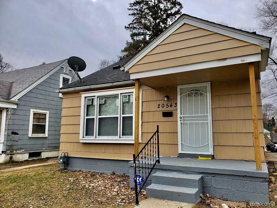 1st image of 20543 Lindsay St