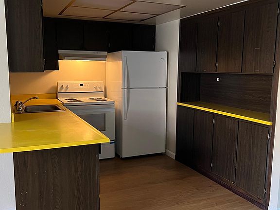 4th image of 3777 Lorena Ave APT 14