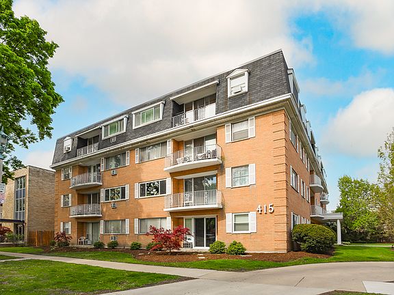 2nd image of 415 Wesley Ave APT 23