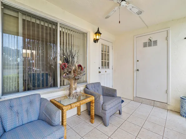 104 Lake Pine Circle #D-1, Greenacres, FL 33463