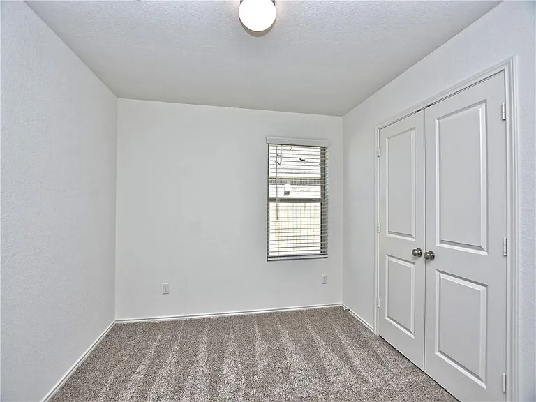 21413 Wilmiller Ln — Photo 27