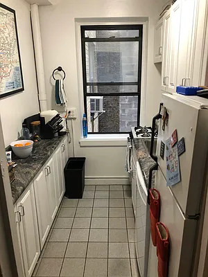 Rented by Grand Group Realty | media 16