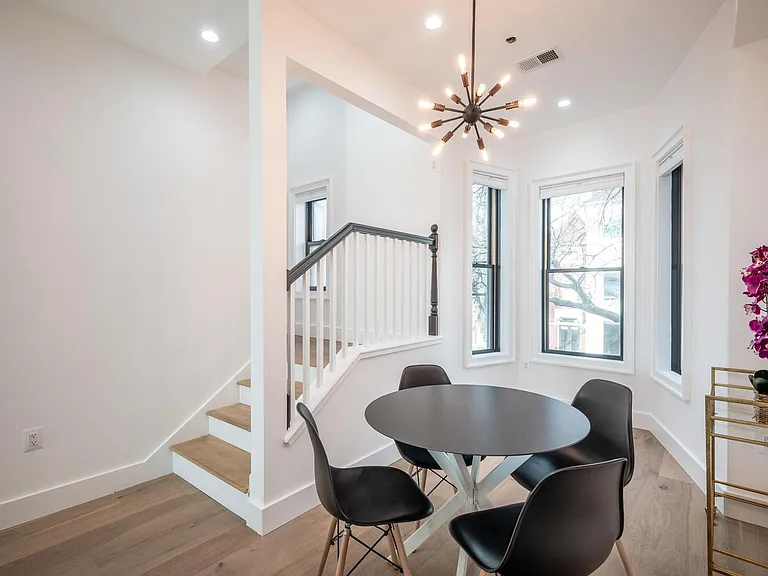 30 Quincy Pl NW #2 — Photo 3