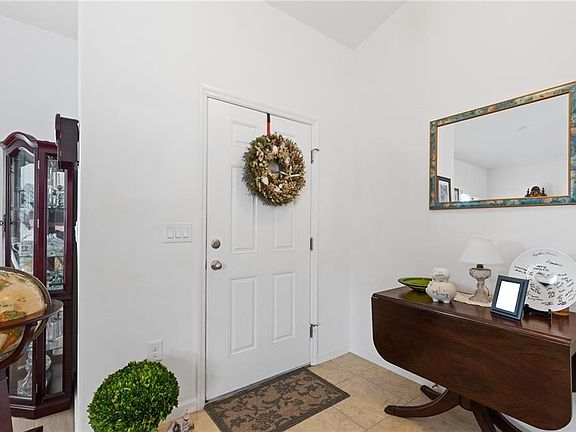 5th image of 6007 Sequoia Cir