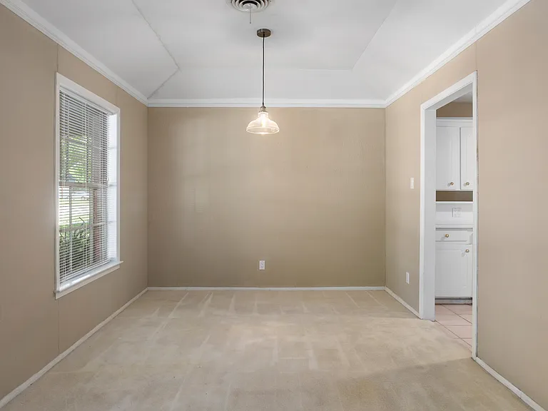 6948 Valhalla Rd — Photo 16