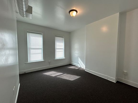 3rd image of 43 N Newberry St #1