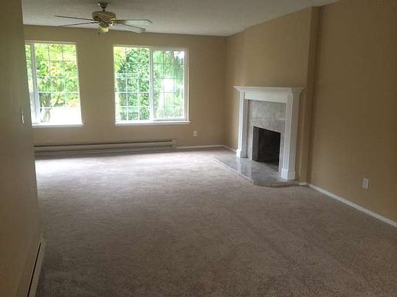 2nd image of 2890 NE Spartacus St