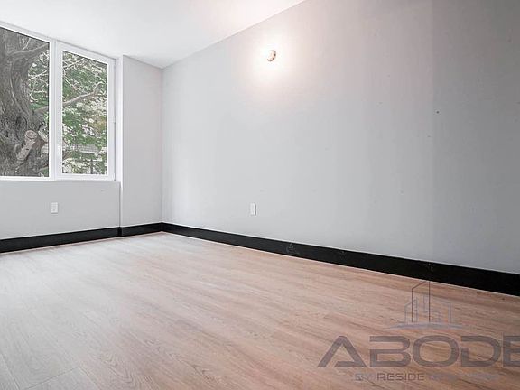 5th image of 254 Winthrop St #1A
