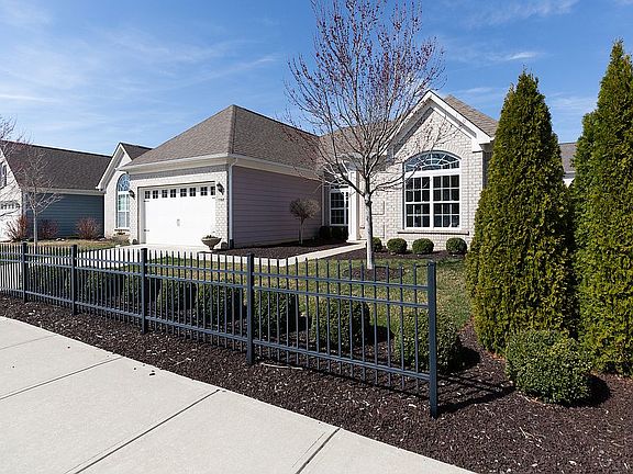 3rd image of 11912 Avedon Way