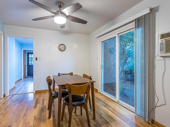 3rd image of 5527 Riverland Dr