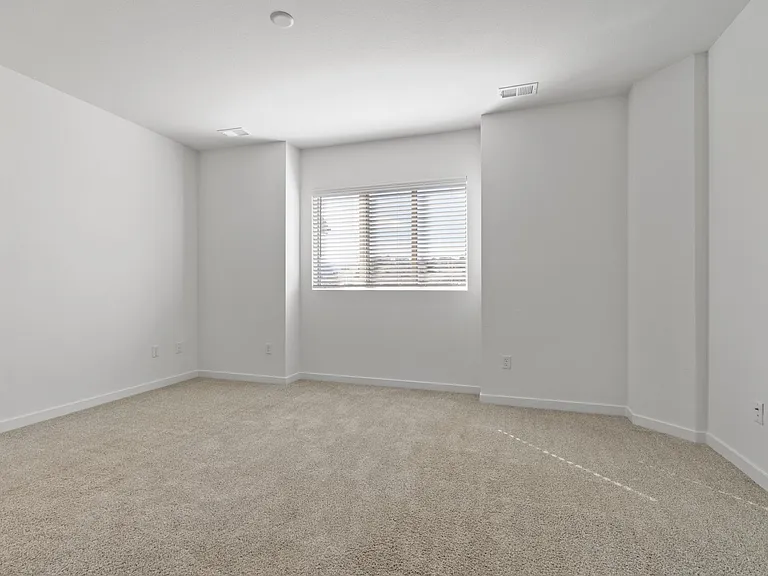 10125 Morrison Rd — Photo 16