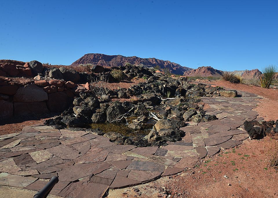 1st image of 2549 W Sinagua Trl #57