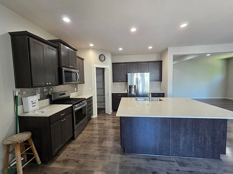 9927 13th St SE — Photo 10