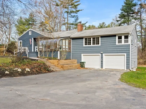 107 Tea Rock Ln, Marshfield, MA 02050
