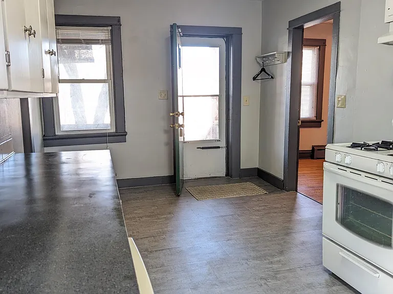Kitchen 3