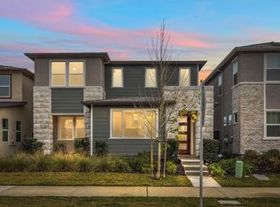 3012 Edgeview Dr, Sacramento, CA