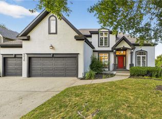 5010 W 161st Ter, Overland Park, KS 66085