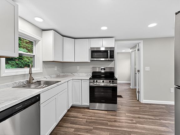 5th image of 21 Hicks Road