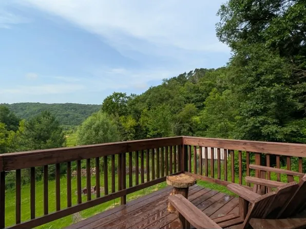 14798 Bear Creek Dr, Soldiers Grove, WI 54655