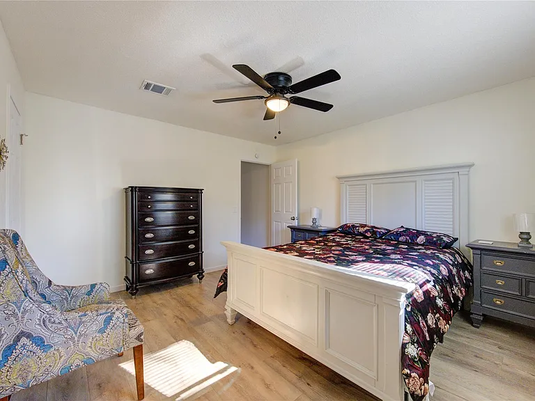 16523 Rawhide Trl — Photo 11