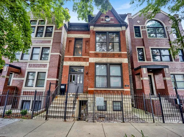 1111 N Mozart St #2, Chicago, IL 60622