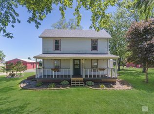 4546 E 10th Rd, Earlville, IL 60518