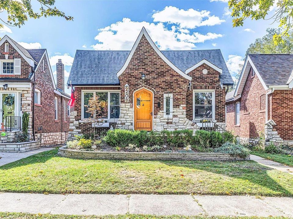 1st image of 5208 Winona Ave