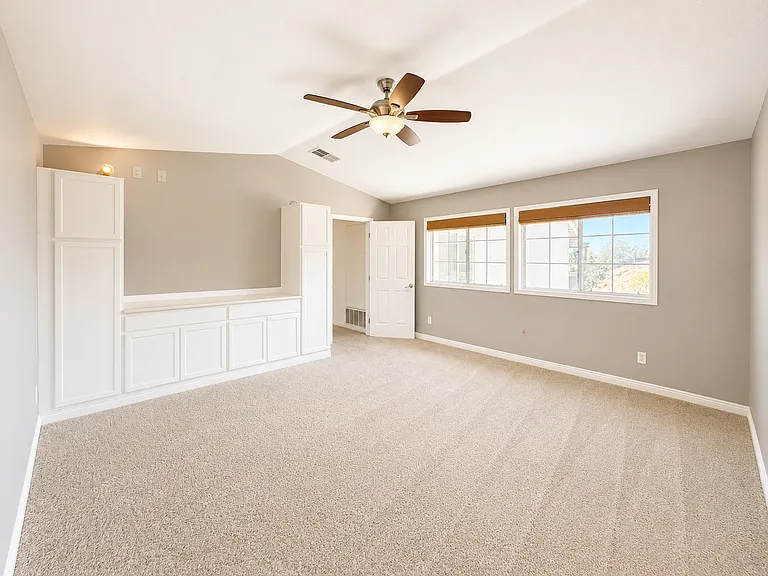 41371 Rue Jadot — Photo 36