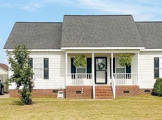 1970 Hinnant Rd NW, Pikeville, NC 27863