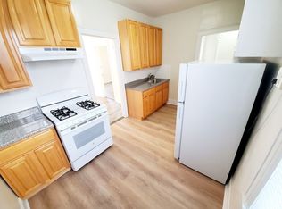 4520 7th Ave #2B, Brooklyn, NY 11220