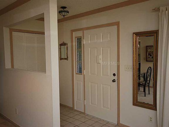 3rd image of 10176 Seminole Island Dr