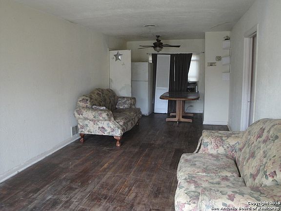 4th image of 335 Fargo Ave