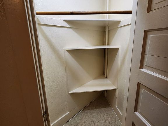 5th image of 410 N Tower Ave APT 4