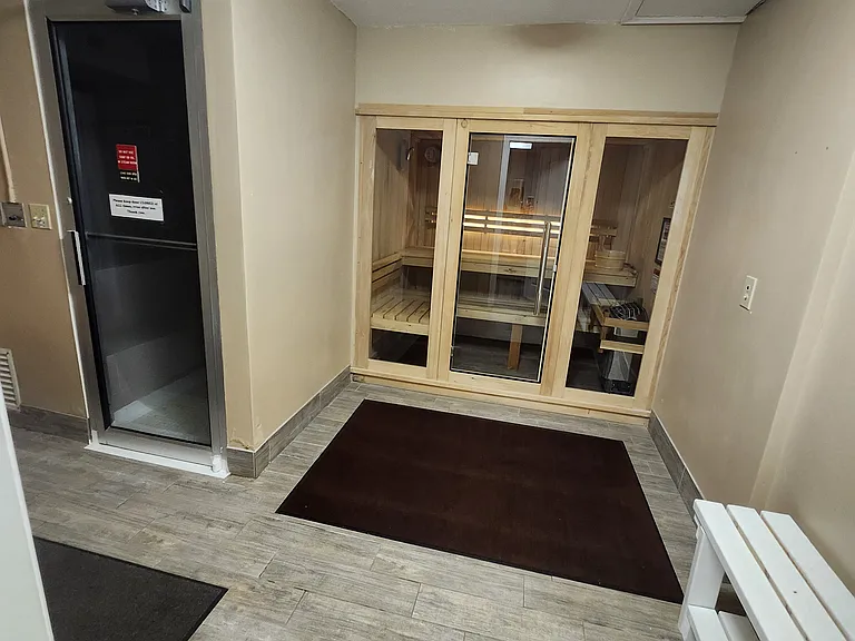 925 N Halifax Ave #303 — Photo 29