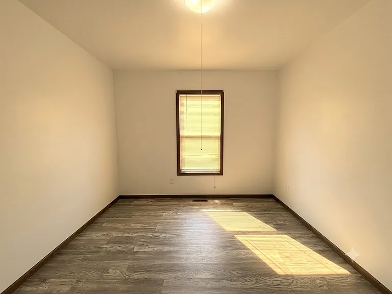 234 Grand Ave #4 — Photo 7