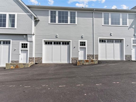 2nd image of 55 John Clarke Rd #23