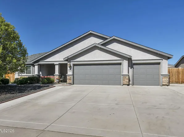 121 Bethpage Dr, Dayton, NV 89403