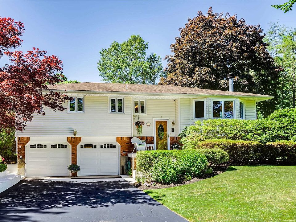 1st image of 17 Frazer Dr