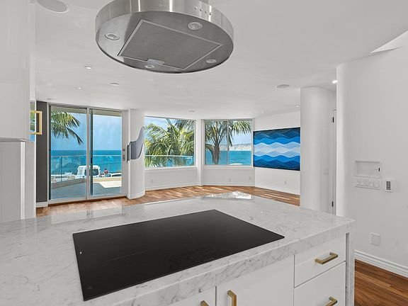5th image of 1205 Coast Blvd