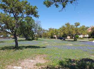 2801 Cliff Point, Spicewood, TX 78669