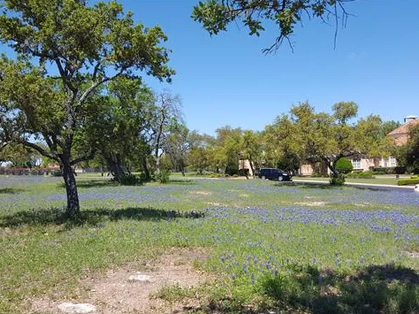 2801 Cliff Point, Spicewood, TX 78669