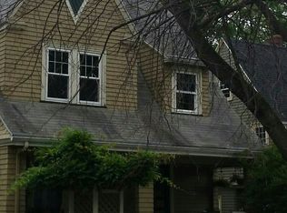 26 Mellen St, Dorchester, MA 02124