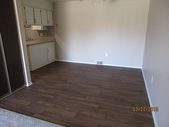 3rd image of 23440 Denton St #211