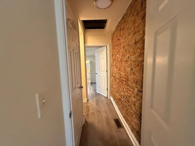 Modern New Luxury Temple Apartments — Photo 21