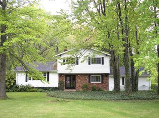 9400 Johnnycake Ridge Rd, Mentor, OH 44060